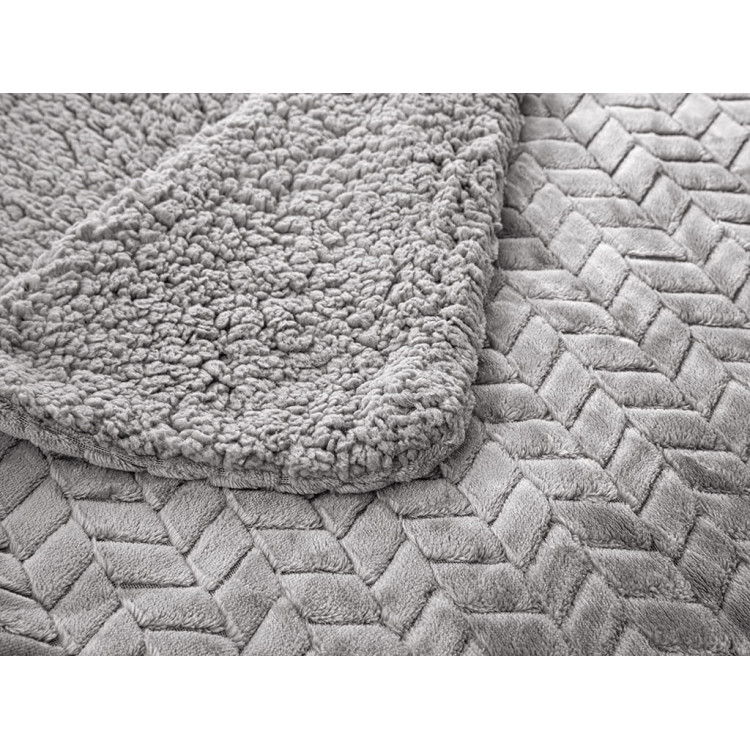 Koc poliestrowy 170x210 cm inez z sherpa miękki ciepły Miss Lucy jasny szary Koc poliestrowy 170x210 cm inez z sherpa miękki ciepły Miss Lucy jasny szary