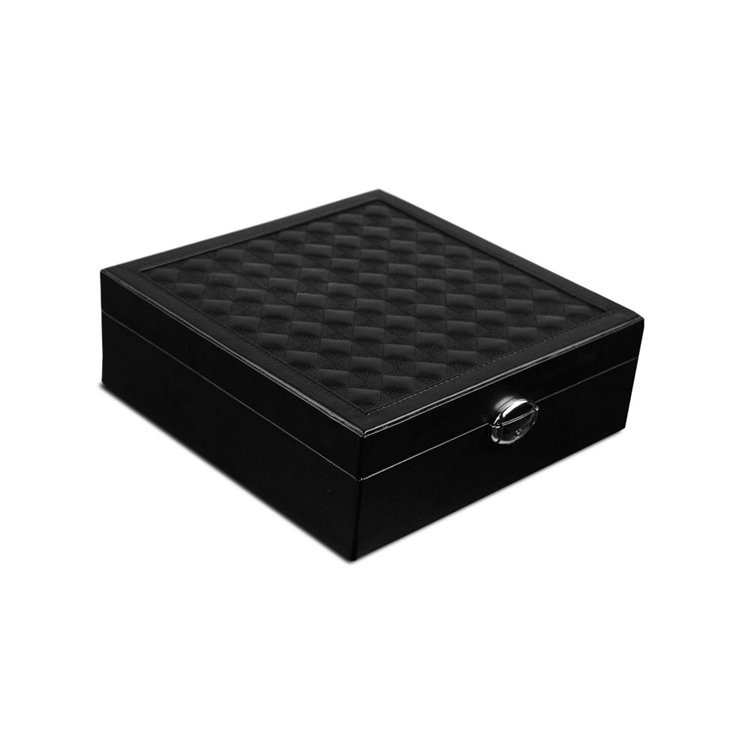 Szkatułka na biżuterię kuferek czarny organizer z lusterkiem na kolczyki zegarki PD58CZ
