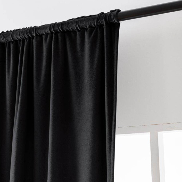Zasłony zaciemniające na taśmie Cotton World Velvet na taśmie 140x250 cm czarne