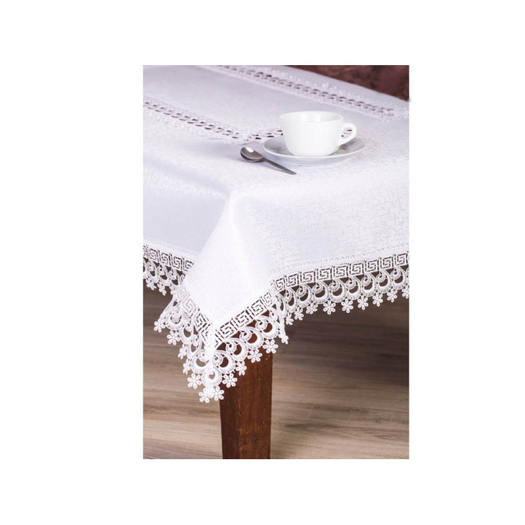 Obrus na stół plamoodporny ecru z gipiurą 140x220 cm Obrus na stół plamoodporny ecru z gipiurą 140x220 cm