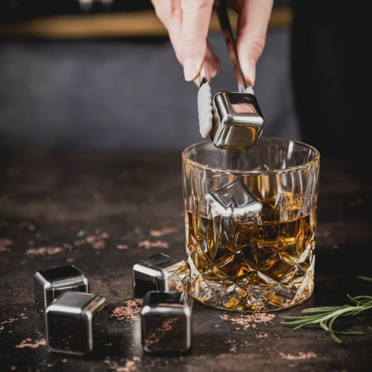 Kostki metalowe do chłodzenia napojów drinków 6 sztuk zestaw ze szczypcami Klausberg KB 7651