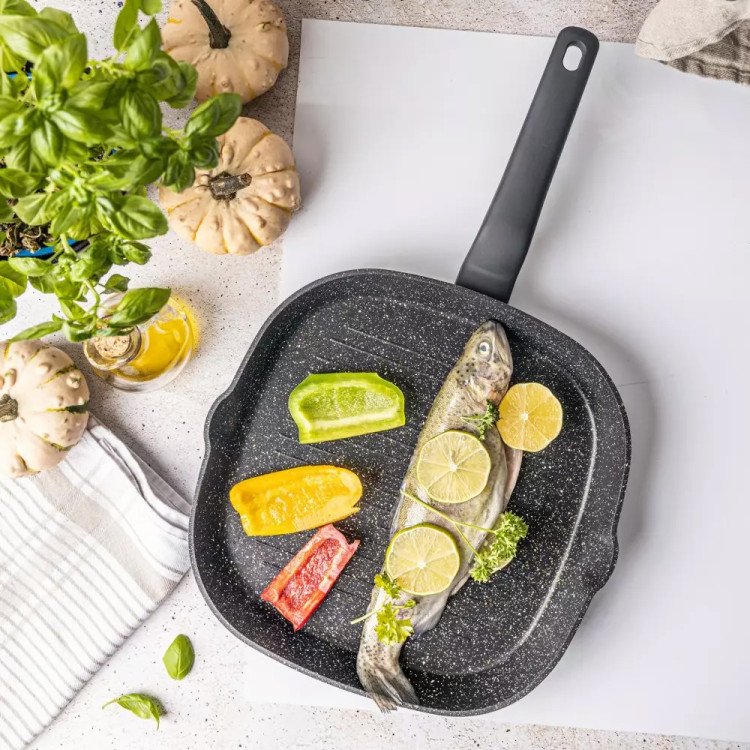 Patelnia grillowa kwadratowa 28 cm z powłoką marmurkową Klausberg KB 7662