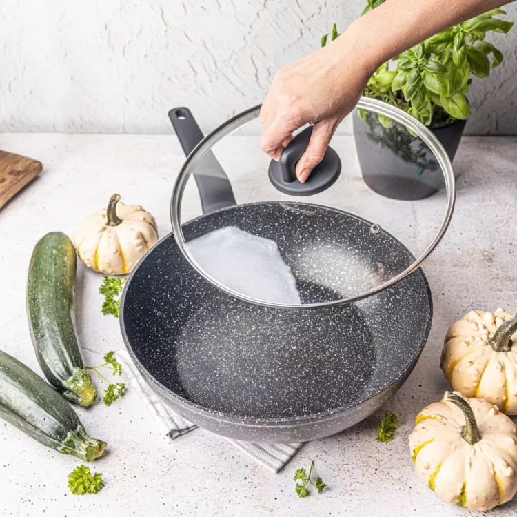 Wok z pokrywką 28 cm patelnia głęboka marmurowa duża Klausberg KB 7668 czarny marmurek
