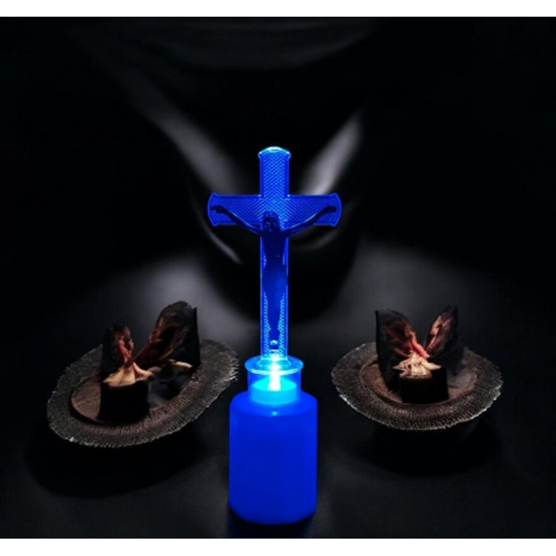 Wkład LED do znicza figurka krzyża  18 cm niebieskie światło