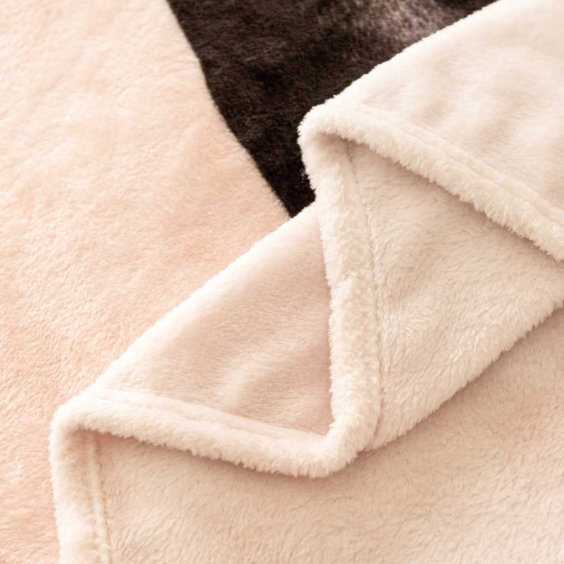 Koc z realistycznym nadrukiem nadrukiem 160x200 miękki pled narzuta na łóżko Cotton World KSM 89 wzór czarny koń