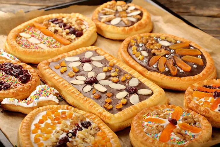 Mazurek wielkanocny - szybki i prosty przepis Mazurek wielkanocny - szybki i prosty przepis