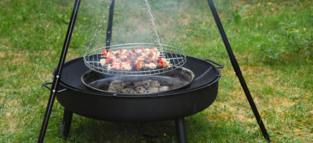 Dlaczego warto zainwestować w grill ogrodowy wiszący? Jak wybrać grill Dlaczego warto zainwestować w grill ogrodowy wiszący? Jak wybrać grill