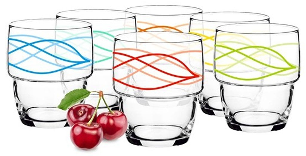 Szklanki Glasmark z kolorowymi nitkami