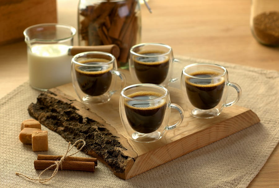 zklanki termiczne z uchem RENZA do kawy 90ml latte komplet 4 szt szklanek